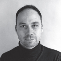 Porträtfoto von Dr Nikolas Lelle