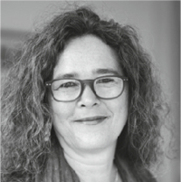 Das Foto zeigt Ulrike Dausend